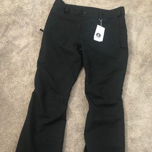 NWT Volcom ski and snowboard pants